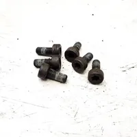 Ford Focus Nuts/bolts 