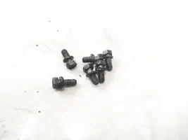 Hyundai Santa Fe Nuts/bolts 