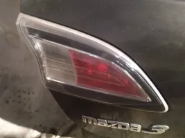 Mazda 3 II Takaluukun takavalot 