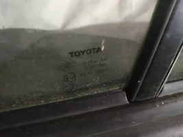 Toyota Corolla Verso AR10 Fenêtre latérale avant / vitre triangulaire (4 portes) 