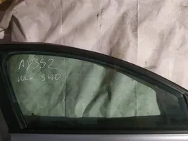 Volvo S40 Front door window glass four-door 