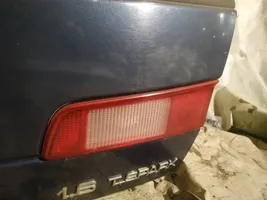 Alfa Romeo 145 - 146 Lampy tylnej klapy bagażnika uised