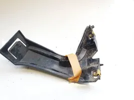 BMW 1 E81 E87 Supporto di montaggio del parafango 5111720793