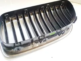 BMW 5 GT F07 Grille de calandre avant 51137200728