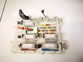 Ford Focus Skrzynka bezpieczników / Komplet bv6n14a073et