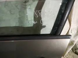 Citroen C4 Grand Picasso Listwa / Uszczelka szyby drzwi 