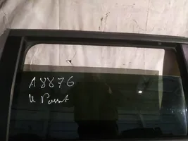 Volkswagen PASSAT B6 Vetro del finestrino della portiera posteriore 