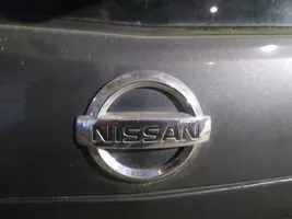 Nissan Primera Emblemat / Znaczek 