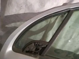 Citroen C3 Ventanilla de ventilación de la puerta delantera cuatro puertas 