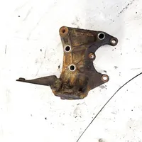 Volkswagen Transporter - Caravelle T4 Engine mounting bracket 