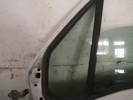 Opel Movano A Front door vent window glass four-door 