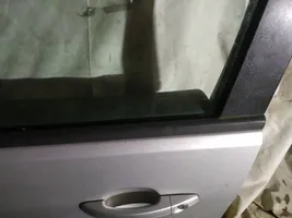 Ford Focus C-MAX Priekinių durų stiklo apdaila 
