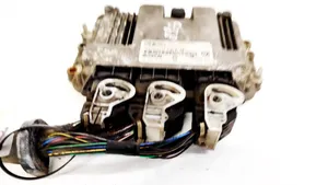 Ford Focus C-MAX Calculateur moteur ECU 7M5112A650UB