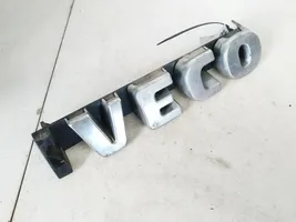 Iveco Daily 30.8 - 9 Logo, emblème, badge 