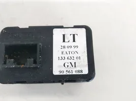 Opel Astra G Electric window control switch 13363201