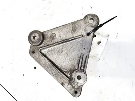 Opel Insignia A Engine mounting bracket 