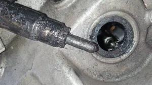 Toyota Corolla Verso AR10 Injecteur de carburant 236700R170