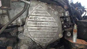 Toyota Corolla Verso AR10 Вакуумный насос VAPEC19S