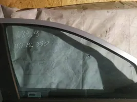Mercedes-Benz ML W164 Vitre de fenêtre porte avant (4 portes) 