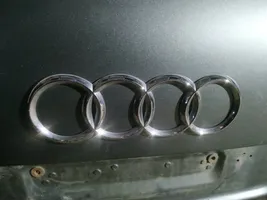 Audi Q7 4L Значок производителя 