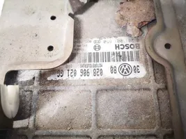 Volkswagen Golf III Sterownik / Moduł ECU 028906021gc