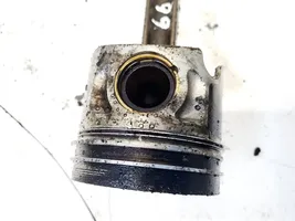 Ford Galaxy Piston with connecting rod 