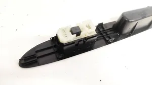 Toyota Avensis Verso Electric window control switch 8403044020