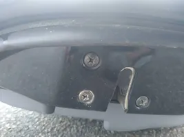 KIA Carens I Rear door lock 