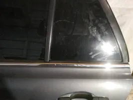 Toyota Avensis T250 Verkleidung Türfenster Türscheibe hinten 