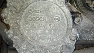 Volkswagen PASSAT B6 Pompa a vuoto 03G145209C
