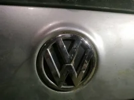 Volkswagen Golf VI Mostrina con logo/emblema della casa automobilistica 