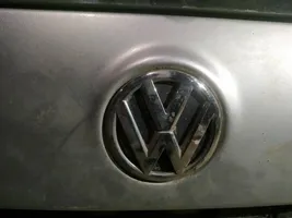 Volkswagen Golf VI Mostrina con logo/emblema della casa automobilistica 