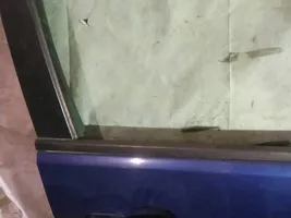 Ford Focus C-MAX Priekinių durų stiklo apdaila 