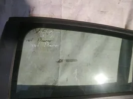 Fiat Bravo aizmugurējo durvju stikls 