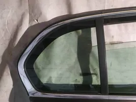 Skoda Superb B6 (3T) Fenêtre latérale vitre arrière 