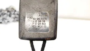 Opel Astra H Boucle de ceinture de sécurité arrière 13128018