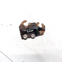 Toyota Yaris Łapa / Mocowanie silnika 