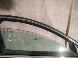 Jaguar XF priekšējo durvju stikls (četrdurvju mašīnai) 