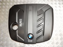 BMW 5 F10 F11 Couvercle cache moteur 13717802847