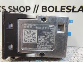 BMW 7 G11 G12 USB socket connector 8711938