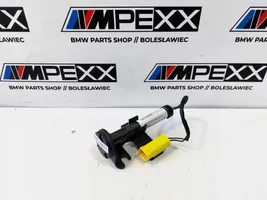 BMW 7 G11 G12 Actionneur piéton de capot 7347405