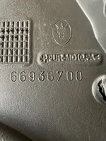 Maserati Quattroporte Garniture de panneau carte de porte avant 66936700
