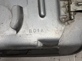 Mazda 323 F Bouchon, volet de trappe de réservoir à carburant B01A