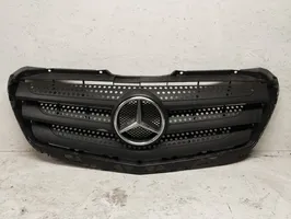 Mercedes-Benz Sprinter W906 Grotelės priekinės A9068880523