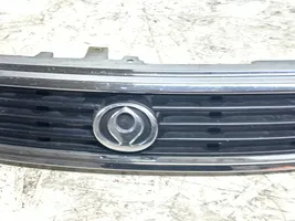 Mazda 626 Grille calandre supérieure de pare-chocs avant G51650710