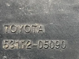 Toyota Avensis T270 Etupuskurin alempi jäähdytinsäleikkö 5311205090
