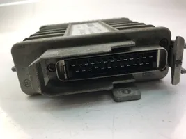 Audi 80 90 S2 B4 Komputer / Sterownik ECU silnika 893907383B