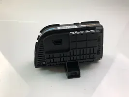 Citroen C4 Aircross Monitori/näyttö/pieni näyttö 9650868877