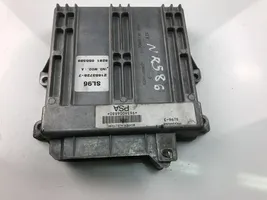 Citroen Xantia Unité de commande, module ECU de moteur 9636006880