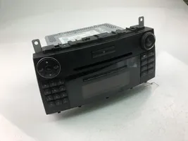 Mercedes-Benz C W203 Unité principale radio / CD / DVD / GPS B67823670